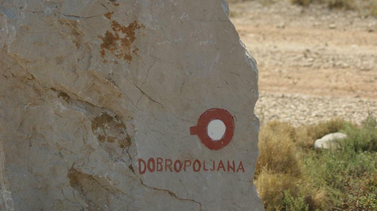 شقة J&D Dobropoljana المظهر الخارجي الصورة